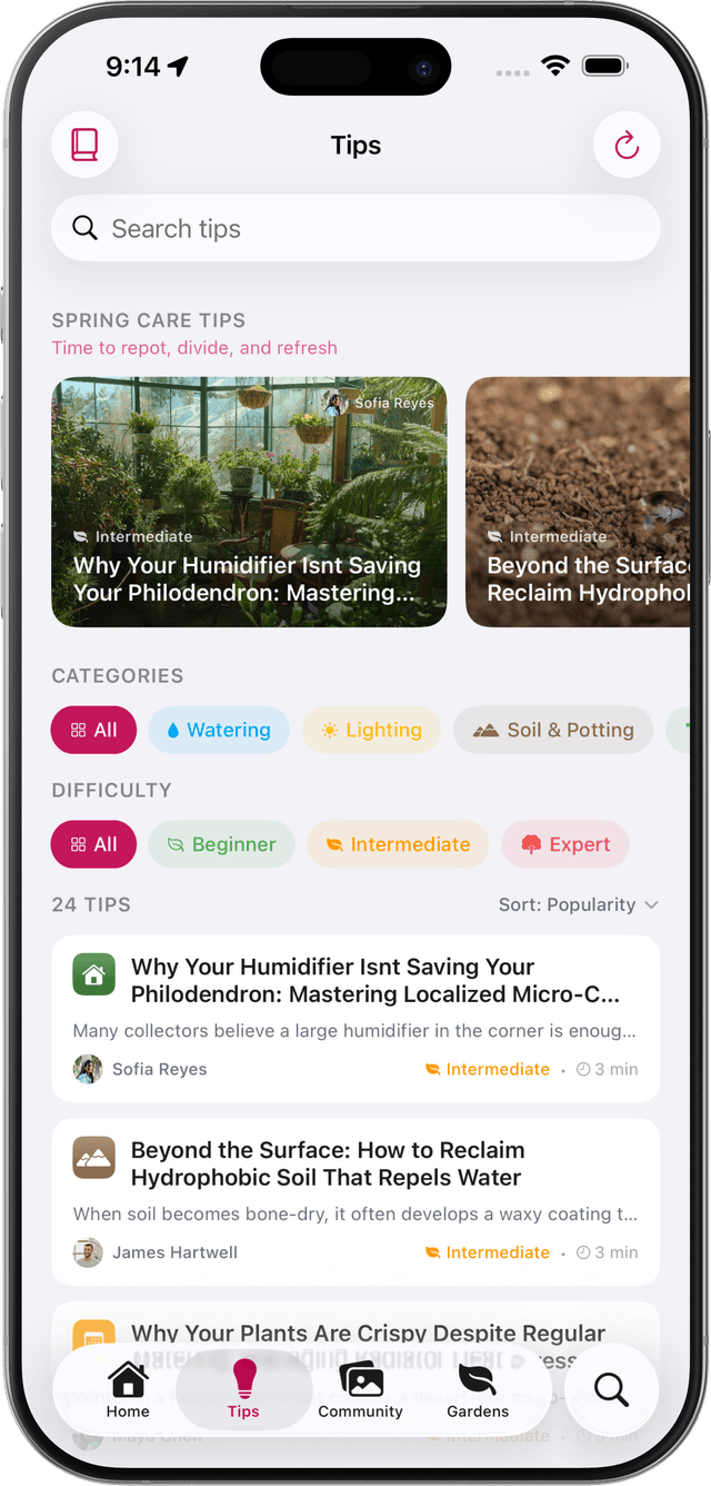BotanicBase care tips screen